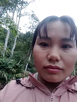 Hoa-haiduong online show from February 2026 12:15:02 AM