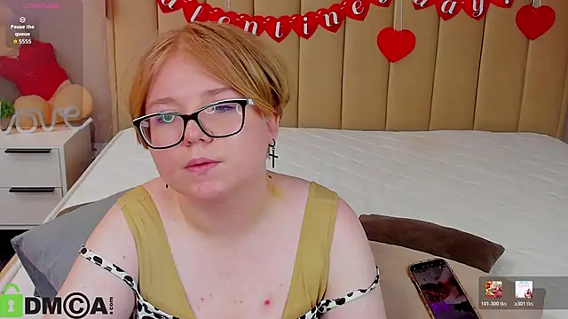 Lauraaa Smith online show from February 2026 06:26:01 AM