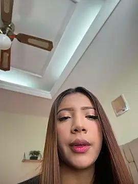 Snapshot of Pushaina__1 chatting on July 2026 02:31:01 PM Pushaina 1 online show from July 2026 02:31:01 PM