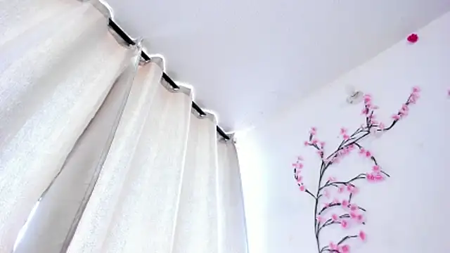 NicoRobinx online show from June 2026 02:32:01 PM
