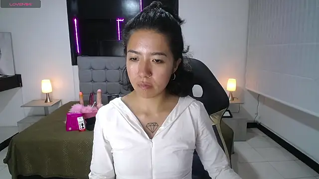 Lynn turner online show from March 2026 12:57:02 PM