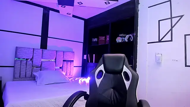 Snapshot of GemmaBrown chatting on February 2026 12:37:02 PM GemmaBrown online show from February 2026 12:37:02 PM