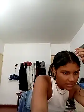 Morochitamika online show from February 2026 06:49:02 PM