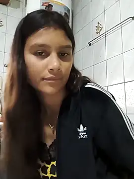 Morochitamika online show from April 2026 02:09:01 PM