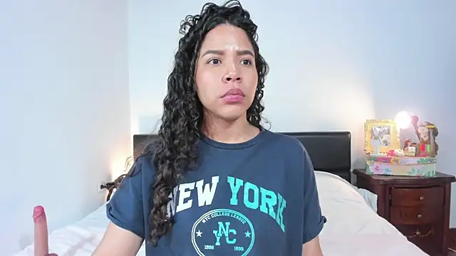 AshlyViper online show from April 2026 09:26:02 PM