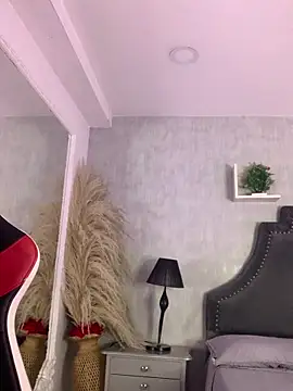 KarelyMitchel online show from April 2026 11:53:02 AM