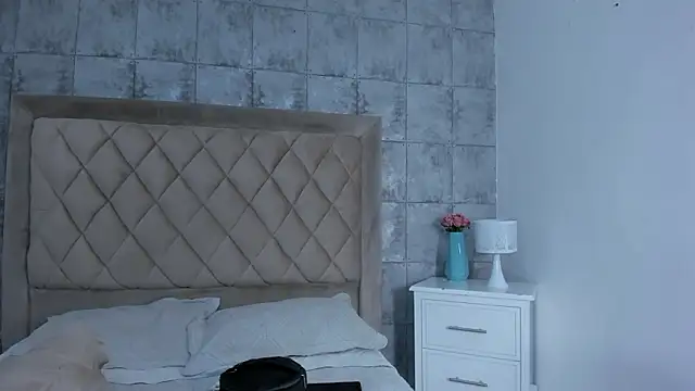 CleoFoxx  online show from March 2026 01:16:01 PM