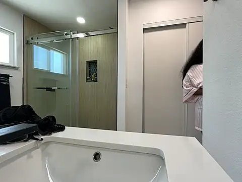 Anadia Starr online show from April 2026 11:24:01 PM