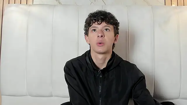 Snapshot of David_Roy_ chatting on February 2026 12:57:02 PM David Roy online show from February 2026 12:57:02 PM