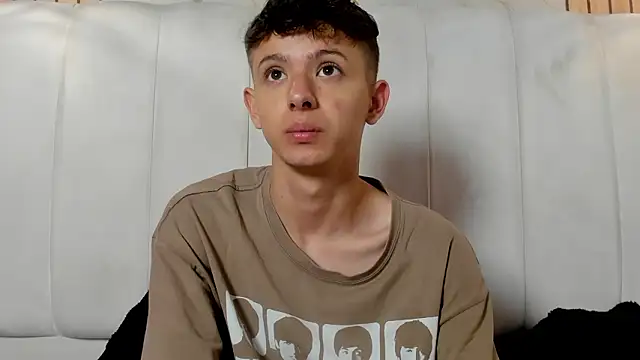 Snapshot of David_Roy_ chatting on March 2026 12:55:01 PM David Roy online show from March 2026 12:55:01 PM