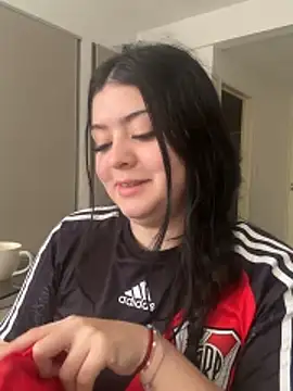 lolaaculaa online show from April 2026 03:49:01 PM