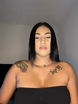 mari pauli xx online show from February 2026 12:07:01 AM