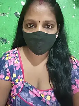 Snapshot of Parul-009 chatting on June 2026 05:27:02 AM Parul-009 online show from June 2026 05:27:02 AM