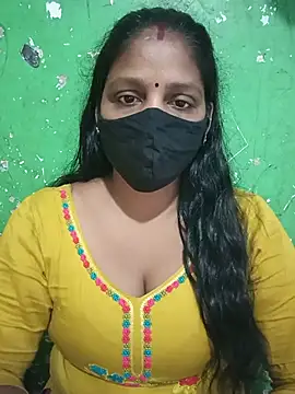 Snapshot of Parul-009 chatting on June 2026 05:08:02 AM Parul-009 online show from June 2026 05:08:02 AM