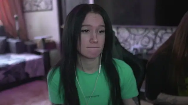 Carolina G0lden online show from February 2026 10:49:02 AM