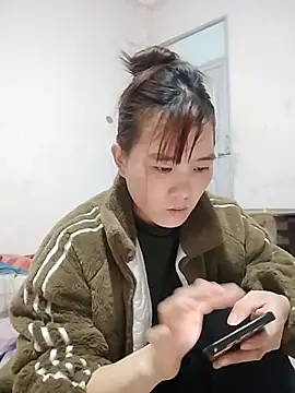 Queen-love45 online show from February 2026 01:49:02 PM