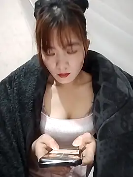 Queen-love45 online show from February 2026 04:08:01 AM