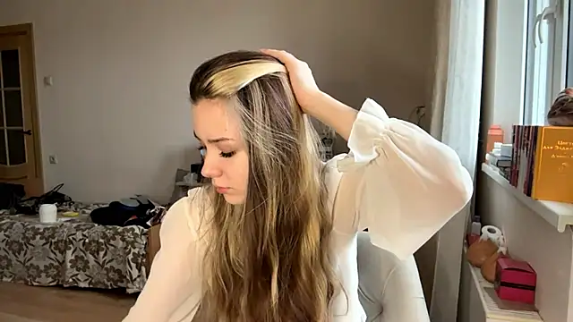 Kimi Luckman online show from February 2026 11:17:01 AM