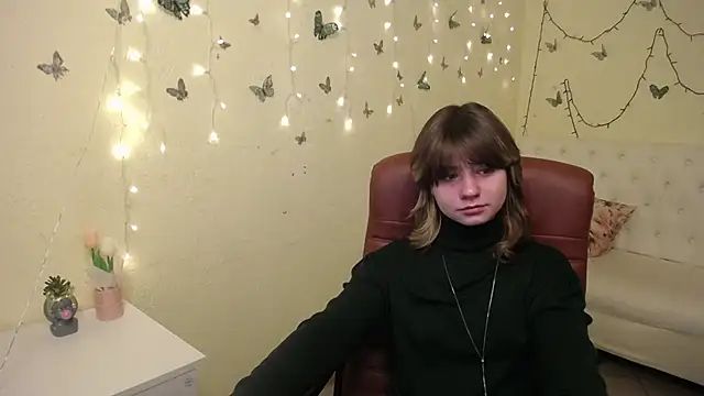 AnnaWest  online show from February 2026 06:22:02 AM