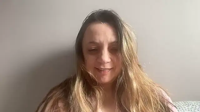Snapshot of ShyFlameLive chatting on May 2026 12:32:02 PM ShyFlameLive online show from May 2026 12:32:02 PM