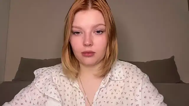 Ophelia Ritz online show from April 2026 11:06:01 PM