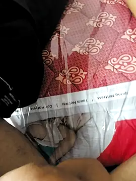 chocolatesboy143 online show from February 2026 04:32:01 AM