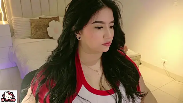 ninna sweet online show from April 2026 12:33:01 PM