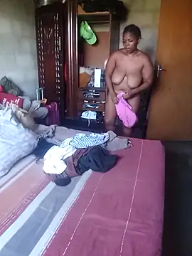 CurvyCutiexx3 online show from February 2026 11:39:01 AM