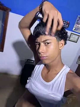 Snapshot of Adan21_cm chatting on July 2026 04:07:02 AM Adan21 cm online show from July 2026 04:07:02 AM