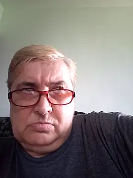 Snapshot of SusanStar874 chatting on June 2026 12:35:01 PM SusanStar874 online show from June 2026 12:35:01 PM