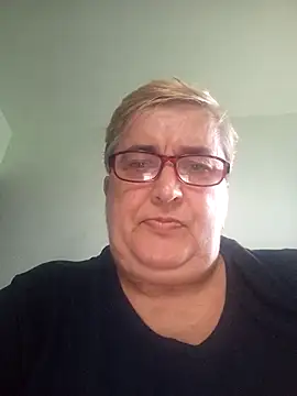 Snapshot of SusanStar874 chatting on June 2026 01:34:02 PM SusanStar874 online show from June 2026 01:34:02 PM