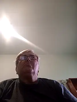 Snapshot of SusanStar874 chatting on July 2026 01:03:01 PM SusanStar874 online show from July 2026 01:03:01 PM