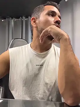 noa desire online show from March 2026 09:28:01 PM