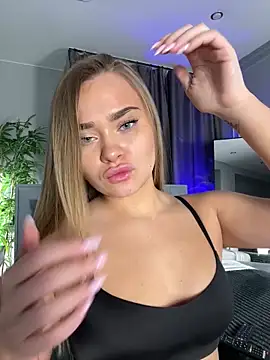 MonicaWestt online show from March 2026 06:48:02 AM