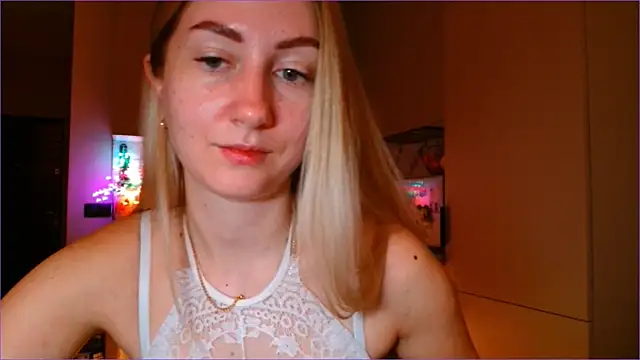 BluueSilk online show from February 2026 06:29:02 AM