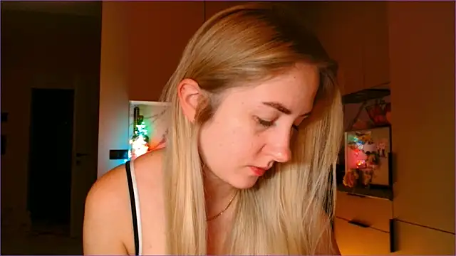 BluueSilk online show from February 2026 06:31:02 AM