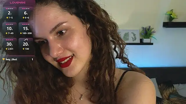 Snapshot of Lili_Torin chatting on May 2026 07:30:02 PM Lili Torin online show from May 2026 07:30:02 PM
