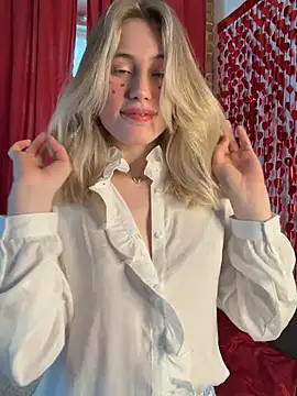 LovelyMiu online show from February 2026 10:12:01 AM