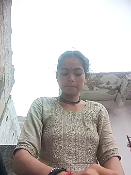 Sunali Bendre online show from July 2026 02:36:02 AM