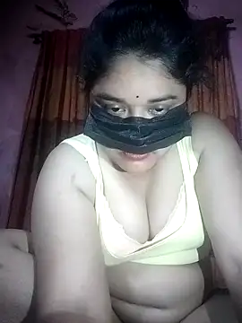 x -hot online show from February 2026 06:25:01 PM