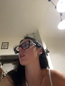 Snapshot of alibi_room chatting on July 2026 09:17:02 PM alibi room online show from July 2026 09:17:02 PM