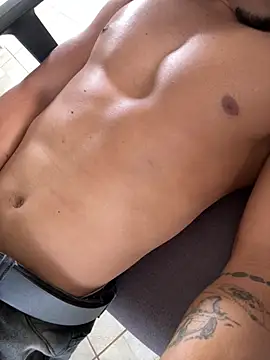 menoquarenta online show from April 2026 05:48:02 PM