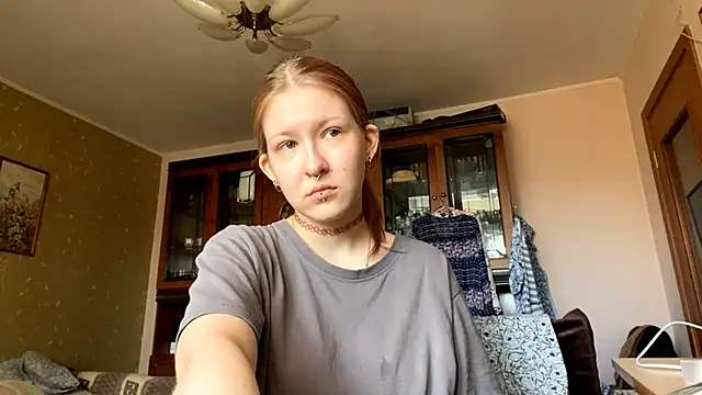 LaureenVielma online show from April 2026 08:21:02 AM