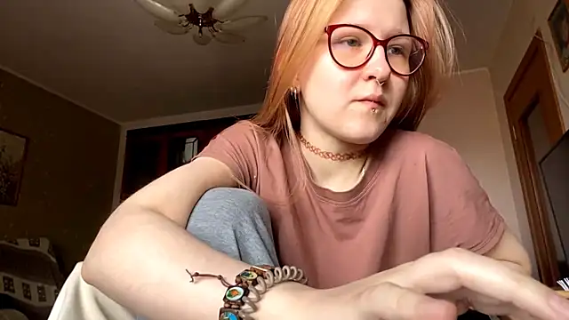 LaureenVielma online show from April 2026 07:40:01 AM