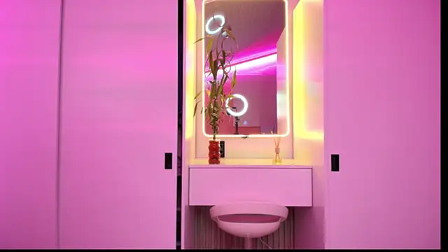 NaomiAmazing01 online show from March 2026 11:38:01 PM