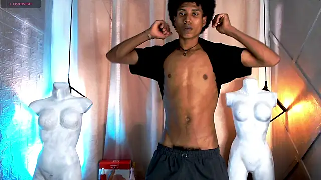 Walkers05 online show from March 2026 05:56:01 PM