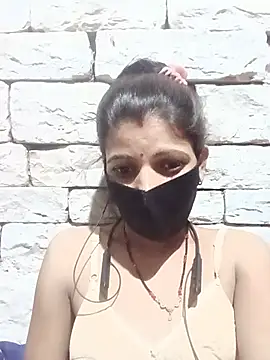 Snapshot of Divya-11431 chatting on June 2026 10:25:01 PM Divya-11431 online show from June 2026 10:25:01 PM