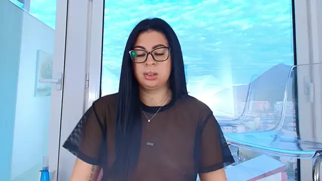 MissyScarlet online show from April 2026 04:12:01 AM