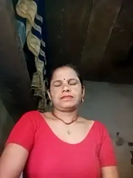 Snapshot of Pooja_sahu chatting on June 2026 10:03:02 PM Pooja sahu online show from June 2026 10:03:02 PM