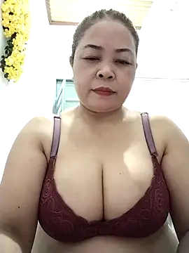 Snapshot of Baby-bigtits2026 chatting on April 2026 10:24:01 AM Baby-bigtits2026 online show from April 2026 10:24:01 AM